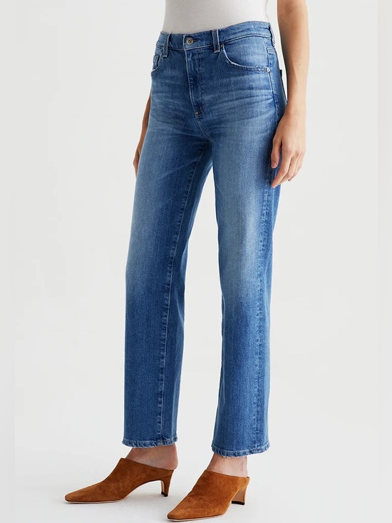 Ag Adriano Goldschmied Denim - NWT (size 32) AG Jeans
Brinley Mid Rise Straight in Iris